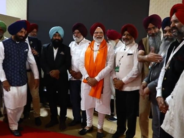  PM Modi shares video of interaction with a Sikh delegation in delhi