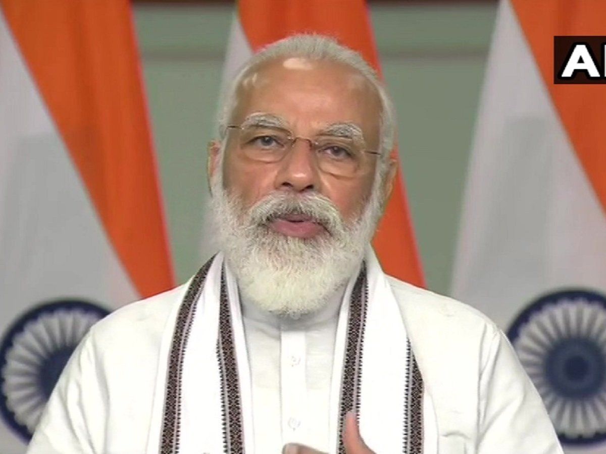 प्रधानमंत्री मोदी ने नोएडा, मुंबई और कोलकाता में किया कोविड-19 जांच प्रयोगशालाओं का उद्घाटन