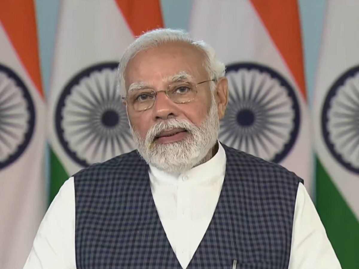 1971 के युद्ध में कच्छ की महिलाओं ने रात भर में हवाई पट्टी बना दी थी: पीएम मोदी