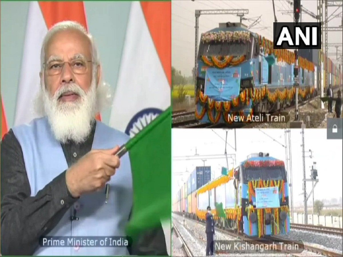 WDFC: दुनिया की पहली डबल स्टैक लॉन्ग हॉल कंटेनर ट्रेन पटरी पर, PM मोदी ने दिखाई हरी झंडी