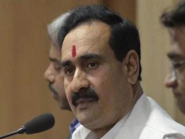 शिवराज चौहान सरकार में मंत्री नरोत्तम मिश्रा का तंज, दो बुजुर्ग कमलनाथ- दिग्गविजय सिंह जा रहे हैं दिल्ली