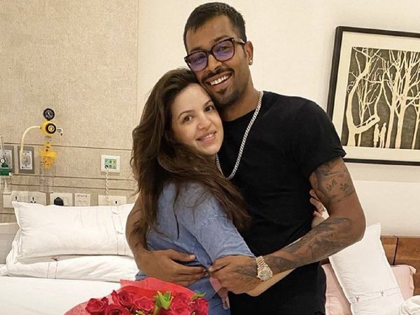 hardik pandya with wife natasa stankovic