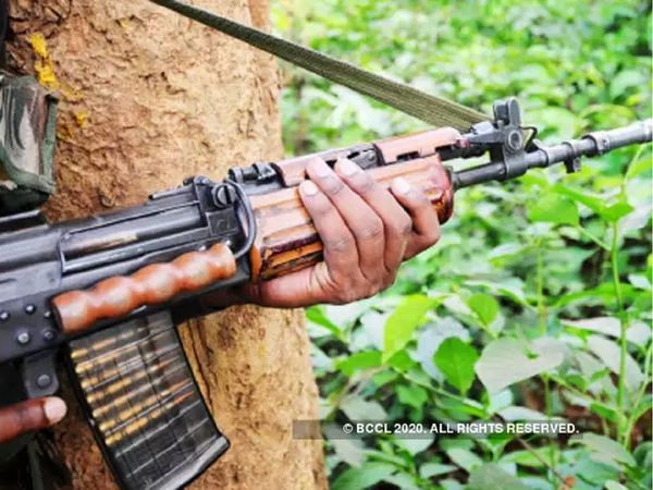 बिहार के पश्चिम चंपारण में एनकाउंटर, ज्‍वाइंट टीम ने 4 नक्सलियों को मार गिराया