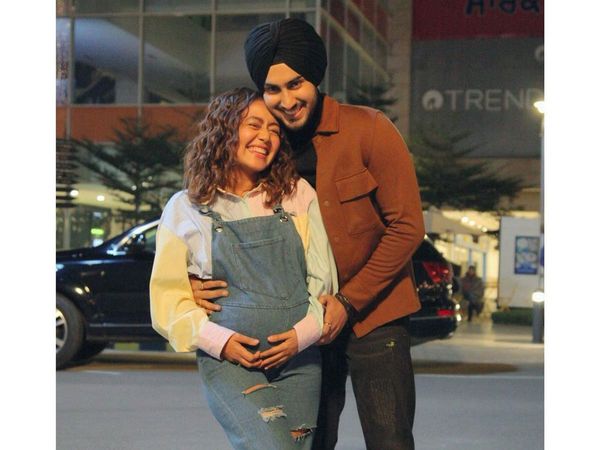 Neha Kakkar Flaunts Baby Bump