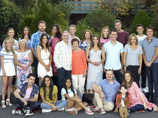 Shooting of Neighbors series has started there will be no kissing scene after corona pandemic