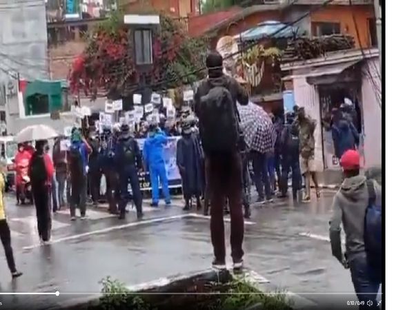 Nepal China Relation: काठमांडू की सड़कों पर लगे गो चाइना गो के नारे, जमीन हथियाने के खिलाफ लोग सड़क पर उतरे