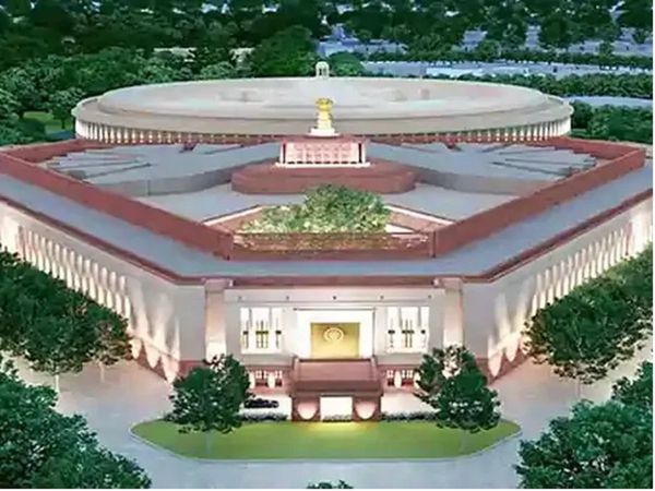 पीएम मोदी कुछ ही देर में करेंगे नए संसद भवन का शिलन्‍यास, जानें कहां इस कार्यक्रम को लाइव देखें