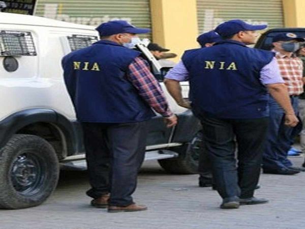 NIA raids 40 places in 2 states against PFI 4 people detained for questioning