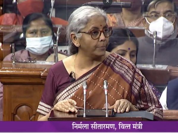 Budget 2022, Budget, Union budget 2022 what education has recevied from finance minister nirmala sitharaman watch full analysis here 