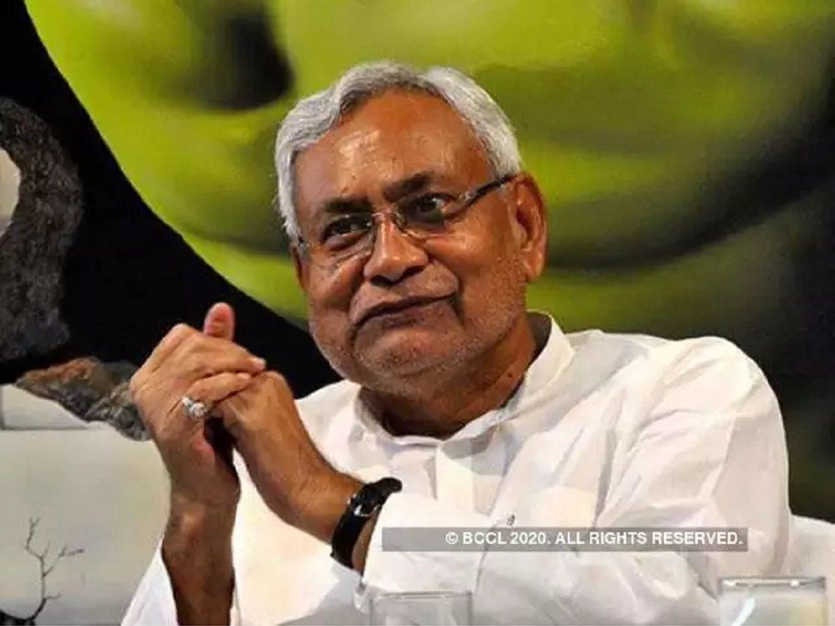 क्या बिहार में बदलेगा गणित? RJD के साथ आएंगे नीतीश! अरुणाचल घटनाक्रम पर क्या बोले राजद नेता शिवानंद तिवारी