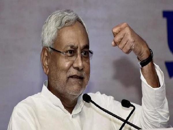 Nitish Kumar: नीतीश कुमार के बारे में राबड़ी देवी का बड़ा बयान, महागठबंधन में आने को लेकर पार्टी के नेता करेंगे विचार