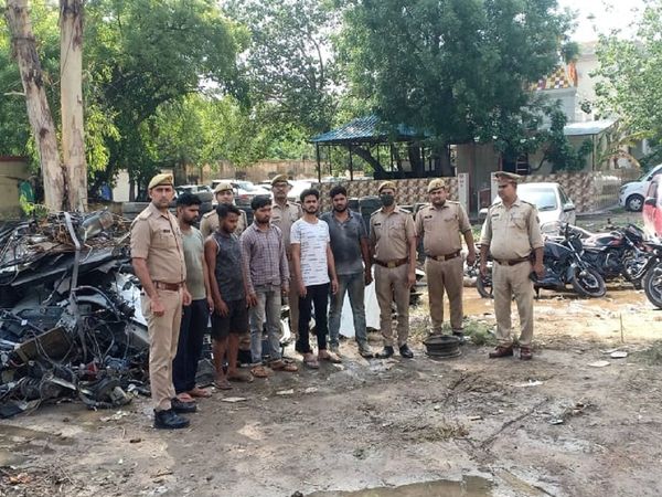 Noida police arrested Bike Thief gang