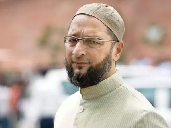 Owaisi:असदुद्दीन ओवैसी के खिलाफ कोविड मानदंडों का उल्लंघन करने पर FIR दर्ज