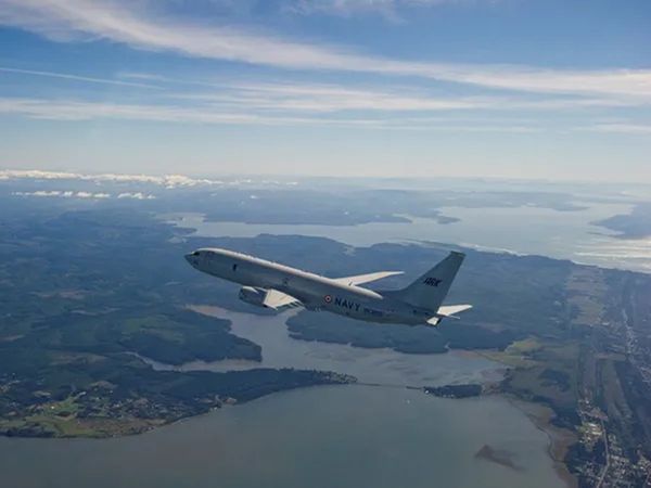 Indian Navy receives P-8I surveillance plane from America 