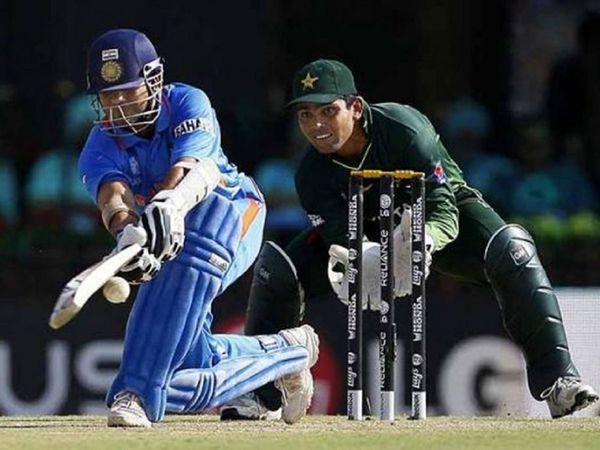 sachin tendulkar's innings against pakistan in 2011 world cup