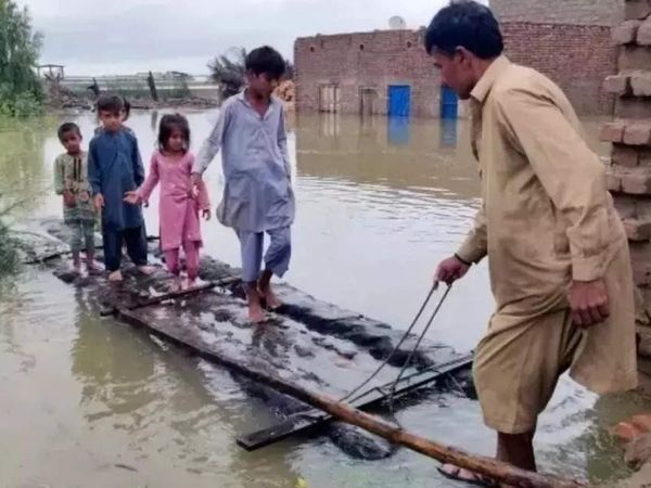 Pakistan Hindu Temple Flood News