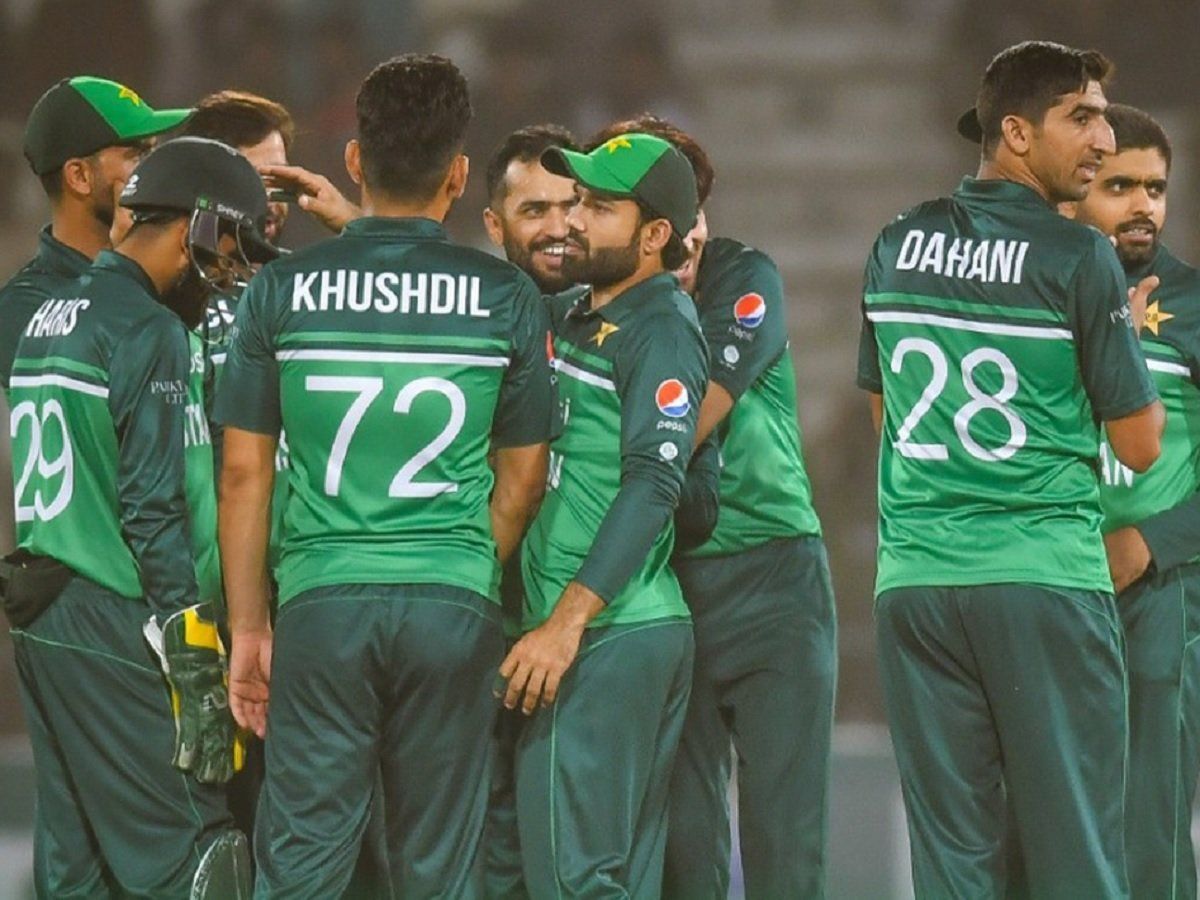 ICC ODI Team Rankings: पाकिस्तान ने वनडे रैंकिंग में लगाई 4 अंकों की छलांग, टीम इंडिया को छोड़ा पीछे