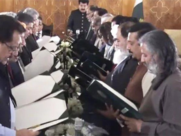pakistan new cabinet