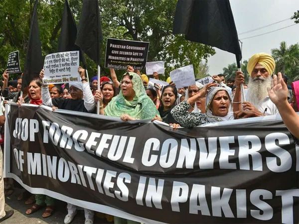 Pakistan sikh girl, pakistan sikh