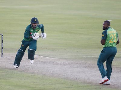 South Africa vs Pakistan last ball thriller South Africa vs Pakistan last ball thriller