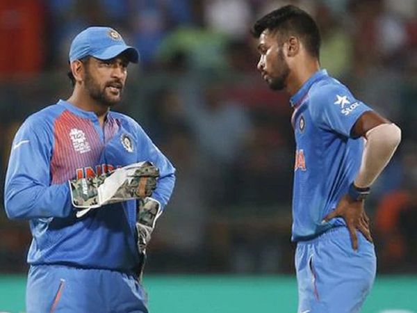 ms dhoni and hardik pandya