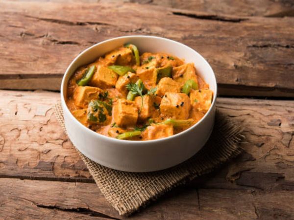 know here the ingredients list and recipe for making paneer kali mirch at home, paneer kali mirch recipe at home in hindi