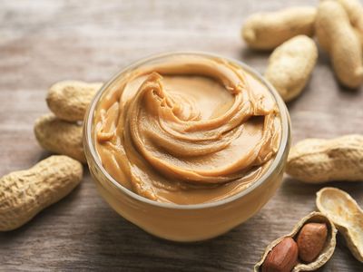 peanuts face pack for glowing skin