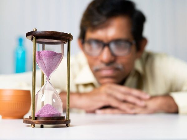 retirement age, private employees, govt employees, epfo, india