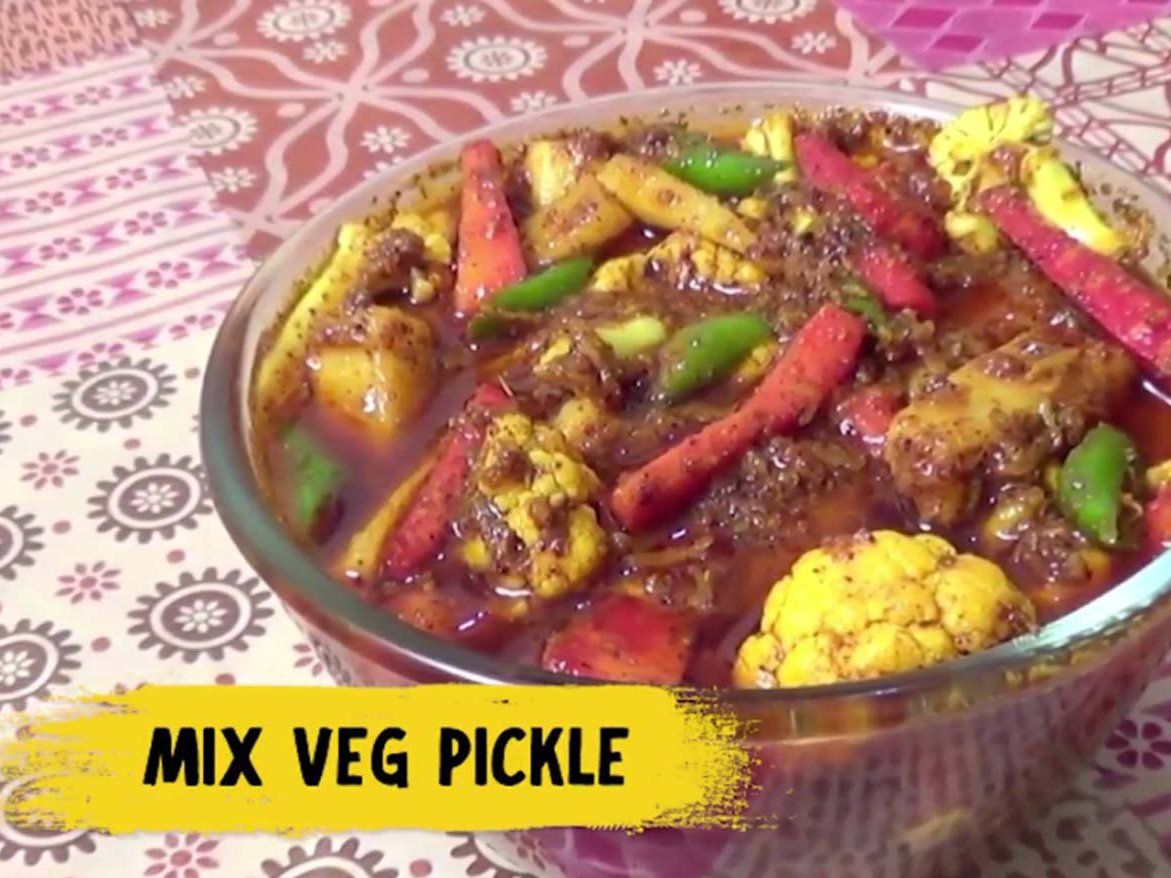 Mix Veg Pickle ठंड के दिन में घर में जरूर बनाएं मिक्स वेज पिकल, देखें वीडियो, How to make Mix