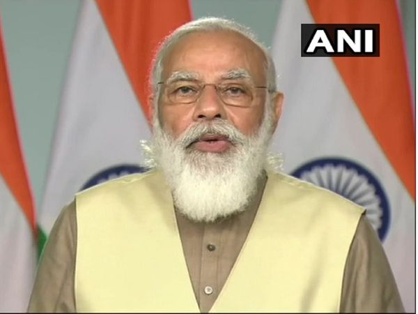 गांधी-नेहरू परिवार पर पीएम मोदी का निशाना, 'रायबरेली कारखाने में पहला कोच 2014 के बाद बना'