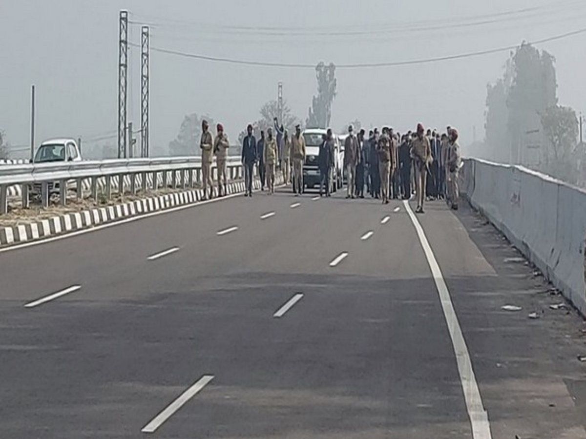 PM Narendra Modi Security Breach case SCappointed fivemember