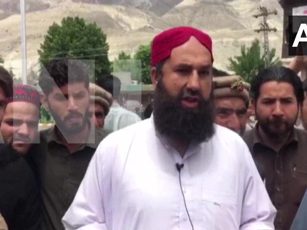 'क्‍या हम इंसान नहीं हैं? हमारे बच्‍चे नहीं हैं?' गिलकित-बाल्टिस्‍तान में फूटा व्‍यापारियों का गुस्‍सा