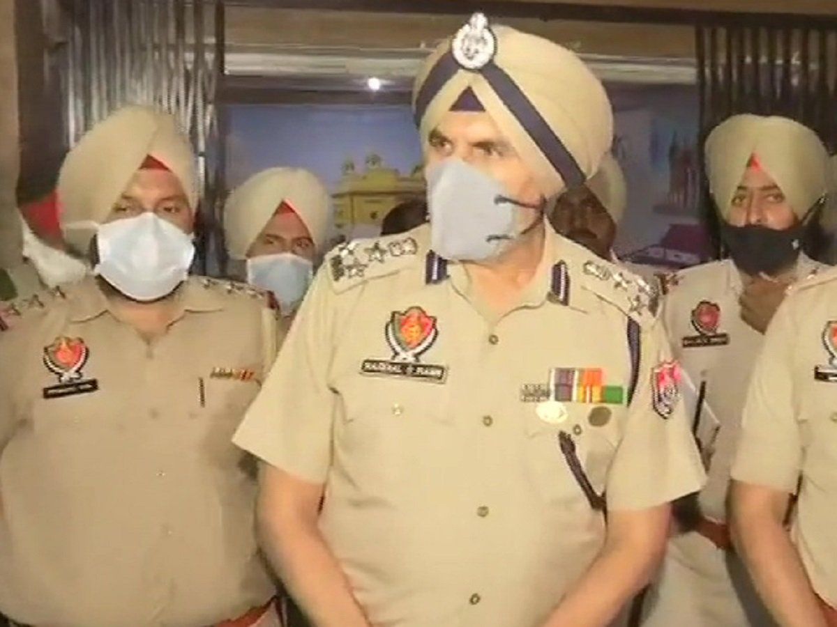 पंजाब: निहंग सिखों ने तलवार से किया पुलिस पर हमला, 2 घायल, दोनों हमलावर ढेर