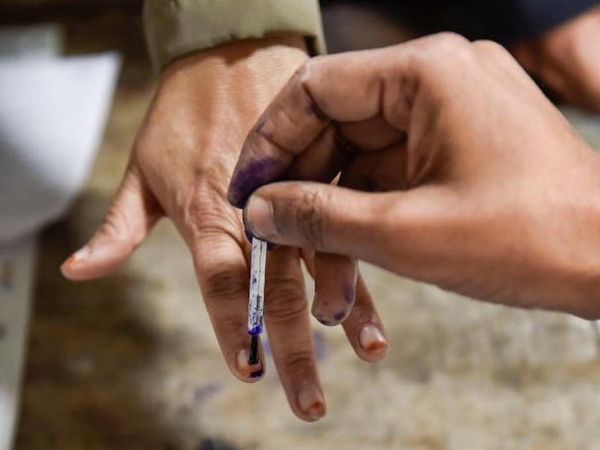 UP : 11 villages of Sonbhadra district prepare to vote one last time