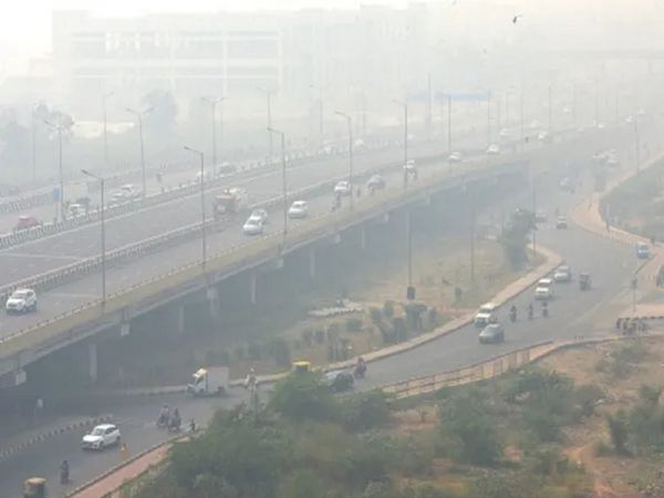 Air Quality in Delhi NCR: दिल्‍ली-एनसीआर में फ‍िर जहरीली हुई हवा, सीपीसीबी ने किया अलर्ट