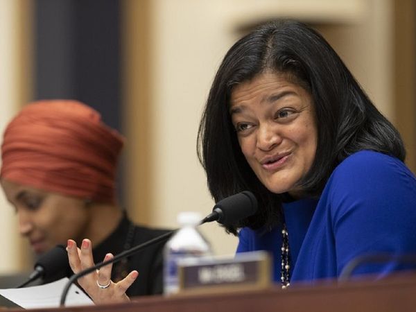 अमेरिकी चुनाव में भारतवंशियों का दबदबा, प्रमिला जयपाल, नीरज एंटनी ने हासिल की महत्‍वपूर्ण जीत