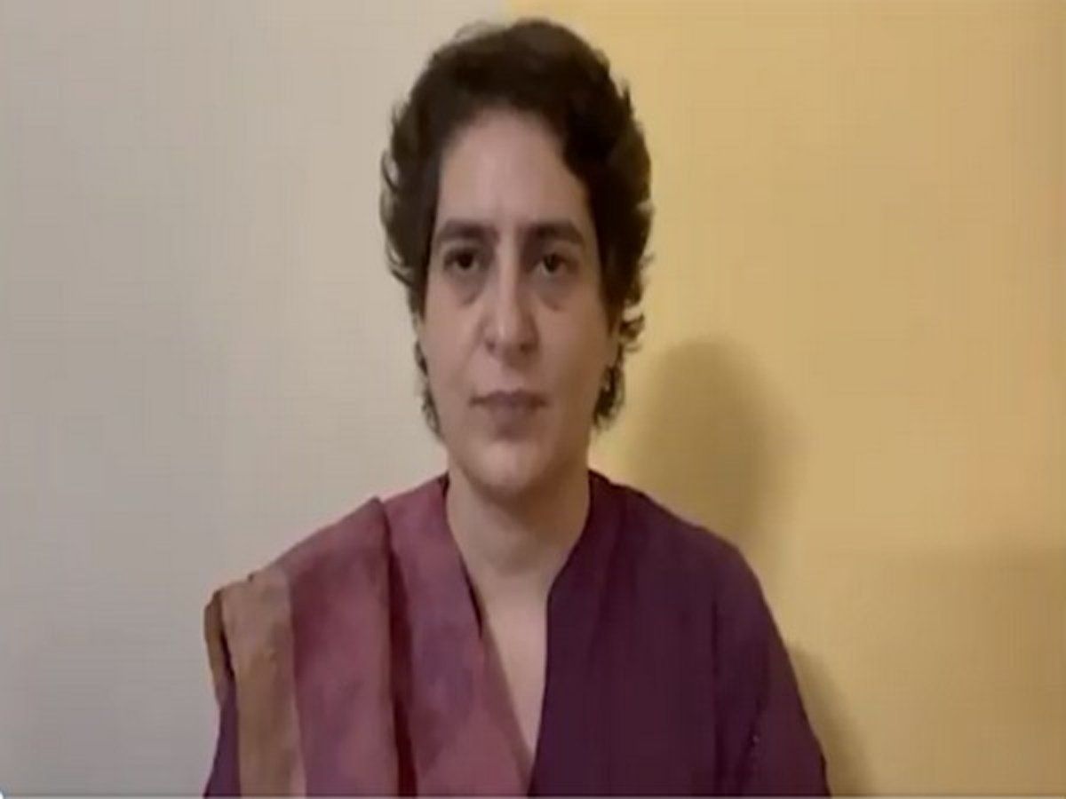 Lakhimpur : प्रियंका गांधी ने कहा-सीतापुर में मुझे अवैध हिरासत में रखा गया है, वकील से मिलने नहीं दिया