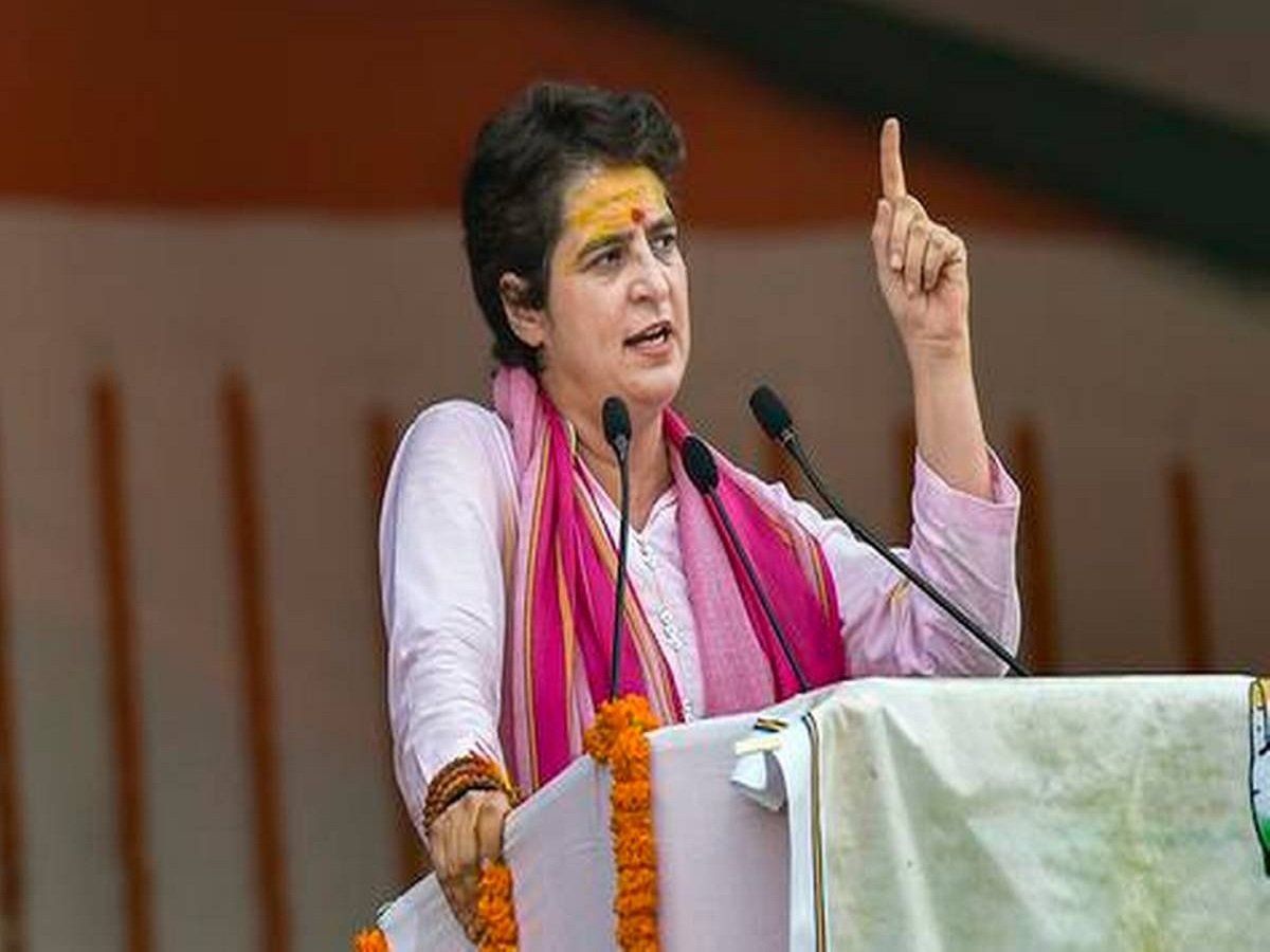 UP Vidhansabha Chunav 2022: 'लड़की हूं लड़ सकती हैं', प्रियंका गांधी ने चुनावी राजनीति को दी नई दिशा !
