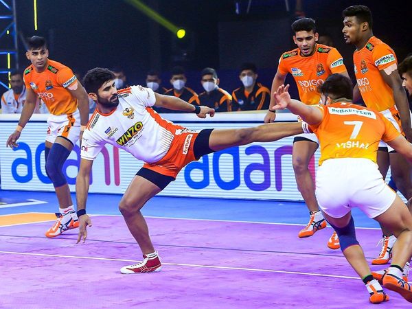 PKL: Puneri Paltan vs Gujarat Giants