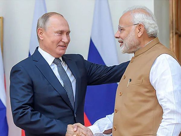 Russian President Vladimir Putin on visit to India today to deliver model of S-400 