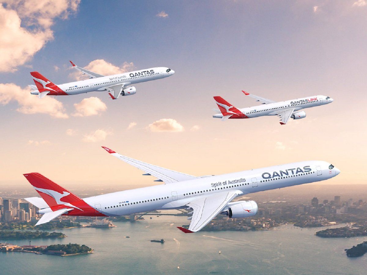 World's Longest Flight Qantas Airways, Sydney, Melbourne, New York