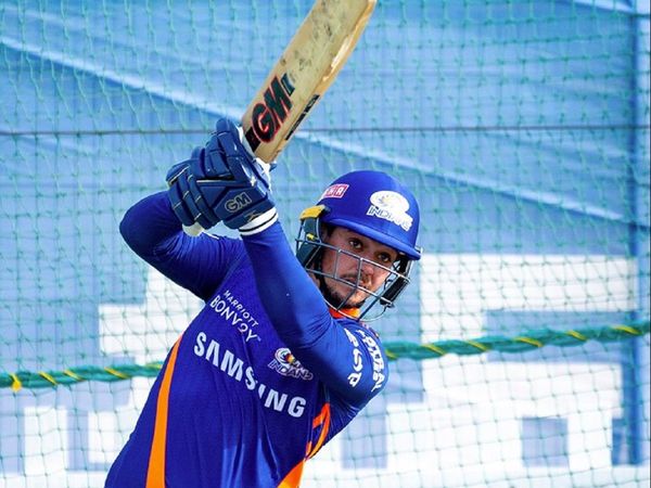 Quinton de Kock signed by Durban team