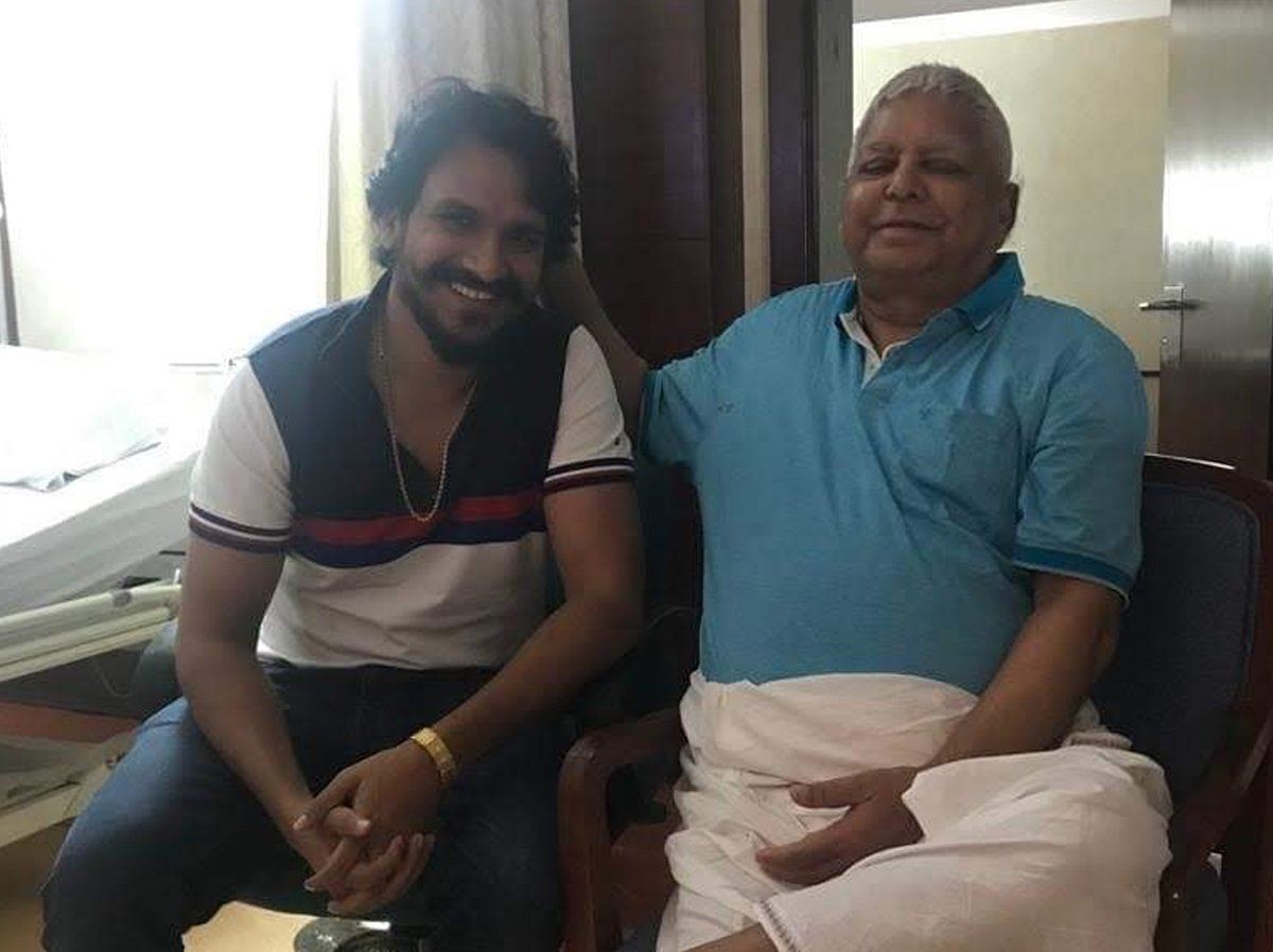 युवा राजद के महासचिव महताब आलम बोले- बीमार लालू को 'राहत' ना देना मनुवादी साजिश