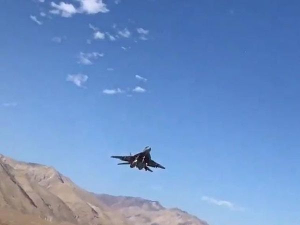 .LAC: Indian Rafale better than Chinese fighter jets, Air Force's biggest air operation in Ladakh