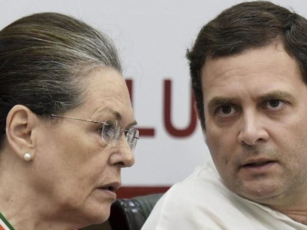 CWC meet Rahul Gandhi alleges leaders colluding with BJP, Azad offers to quit, 10 points