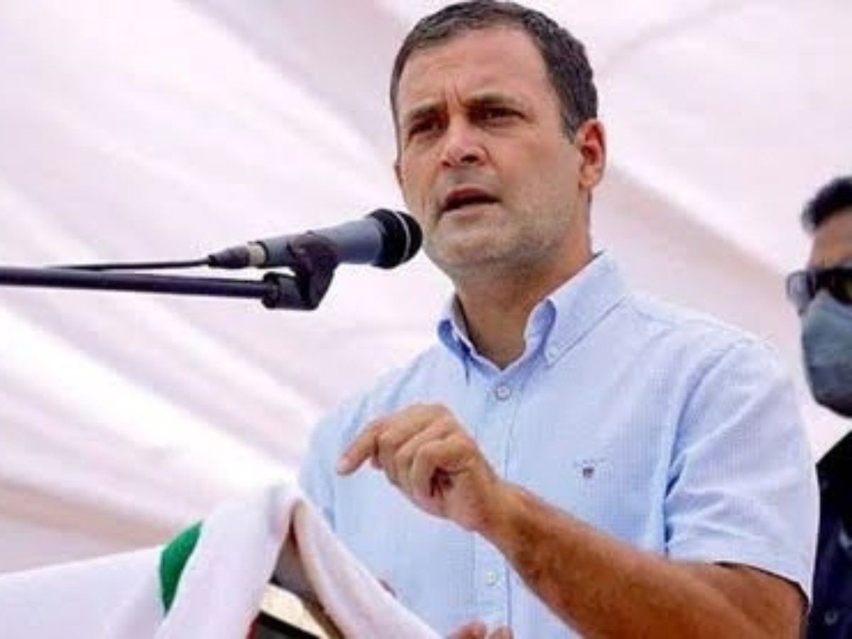 तेल से लेकर नमक तक महंगाई की मार! डेटा शेयर कर बोले राहुल- केंद्र की आंखों पर अहंकार की पट्टी, 'मित्रों' को 'मुफ्त' में बेच रही संपत्ति