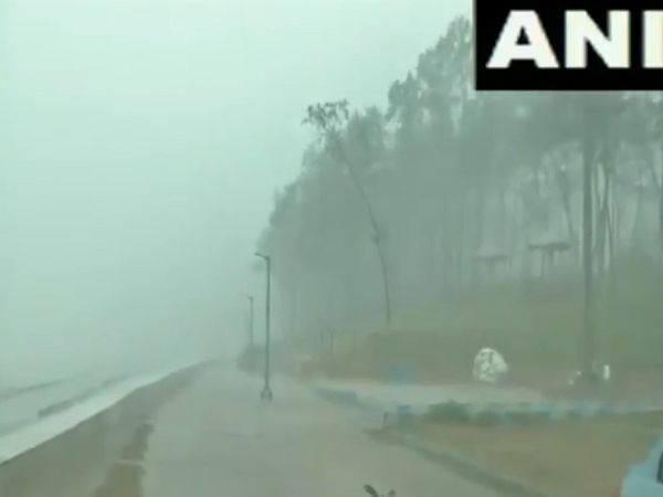 Amphan Toofan News LIVE: तेजी से सुपर साइक्लोन में तब्दील हुआ चक्रवात अम्फान, बंगाल और ओडिशा पर खतरा ज्यादा