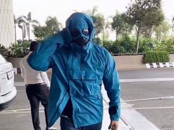 Raj Kundra At Airport