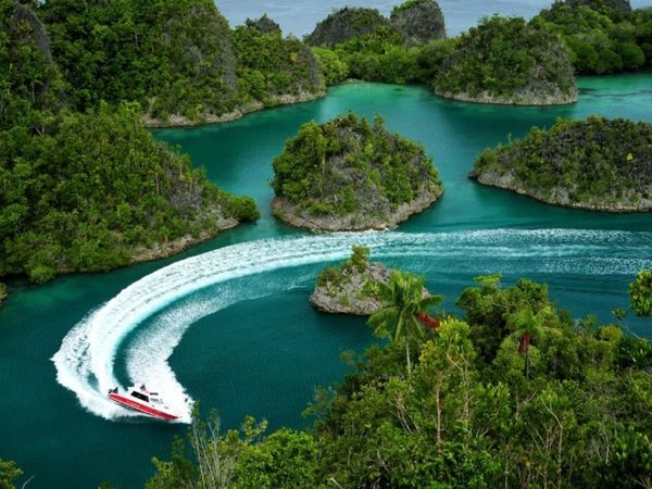  last paradise on earth, paradise on earth, raja ampat, indonesia, world news