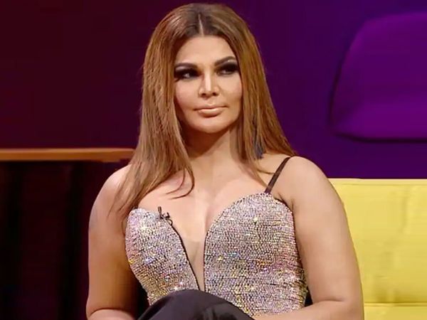 Rakhi Sawant 50 rupees salary| Rakhi Sawant waitress Job| Rakhi Sawant Job in Anil Ambani And Tina Ambani wedding throwback?